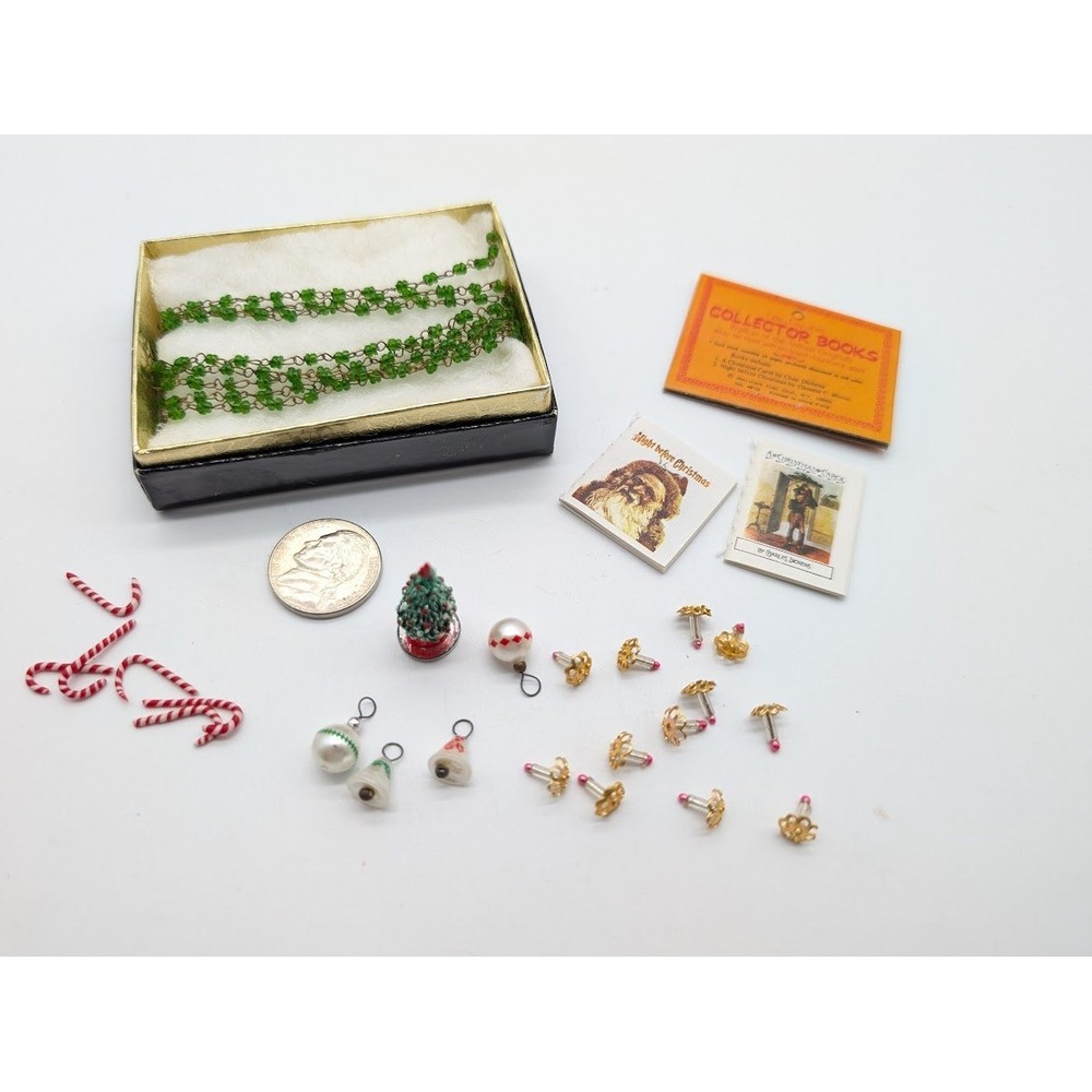 1:12 Miniature Doll House Christmas Tree Lot Candle Books Garland Tree Ornaments